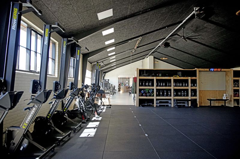 RÄ Fitness: Et træningscenter, hvor kvalitet og æstetik går hånd i hånd